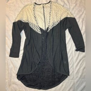 Umgee cardigan with lace detail size S/M
